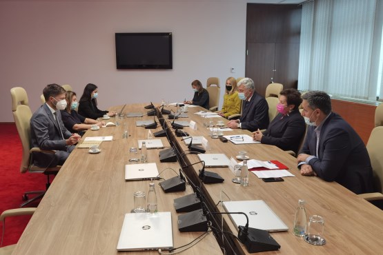 Članovi Zajedničke komisije za ljudska prava razgovarali sa predstavnicima ODIHR-a o položaju zaštitnika ljudskih prava u BiH